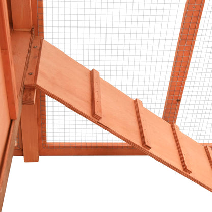 Hühnerstall mit Legenest Tanne Massivholz